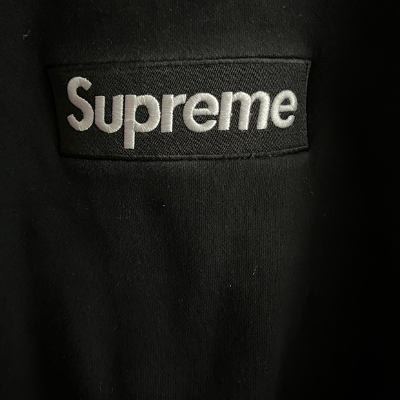 Supreme Box Logo Crewneck ‘04 Black on Black - Picture 3 of 4